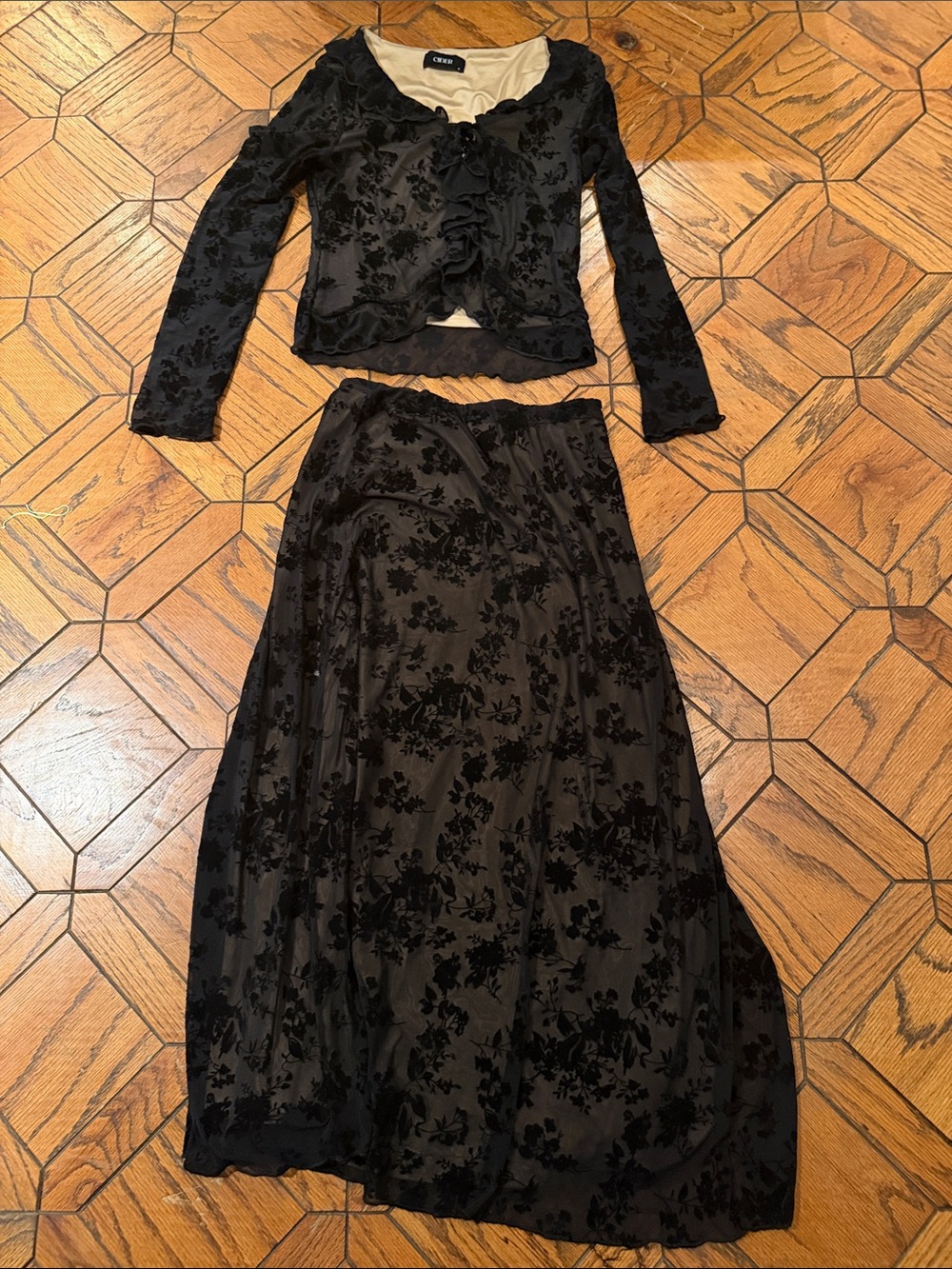 Cider Black Burnout mesh Velvet set - maxi Skirt